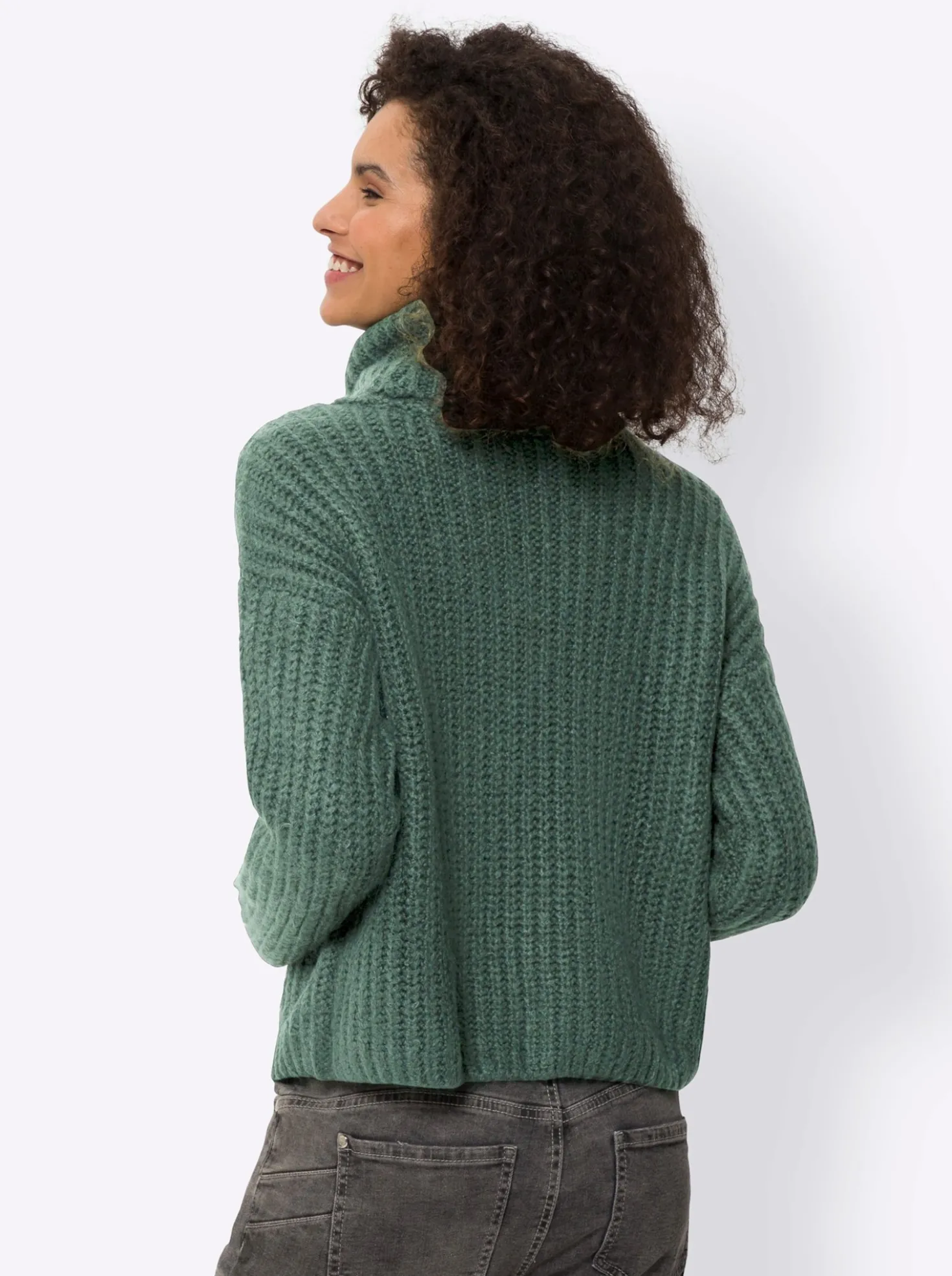 Rollkragenpullover im Oversized-Schnitt