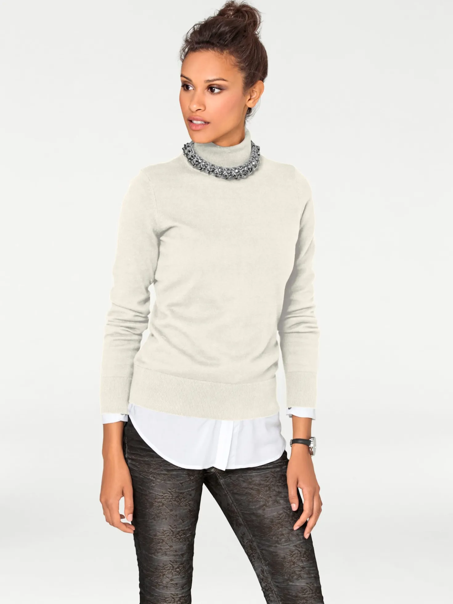 Rollkragenpullover in Feinstrick-Qualität