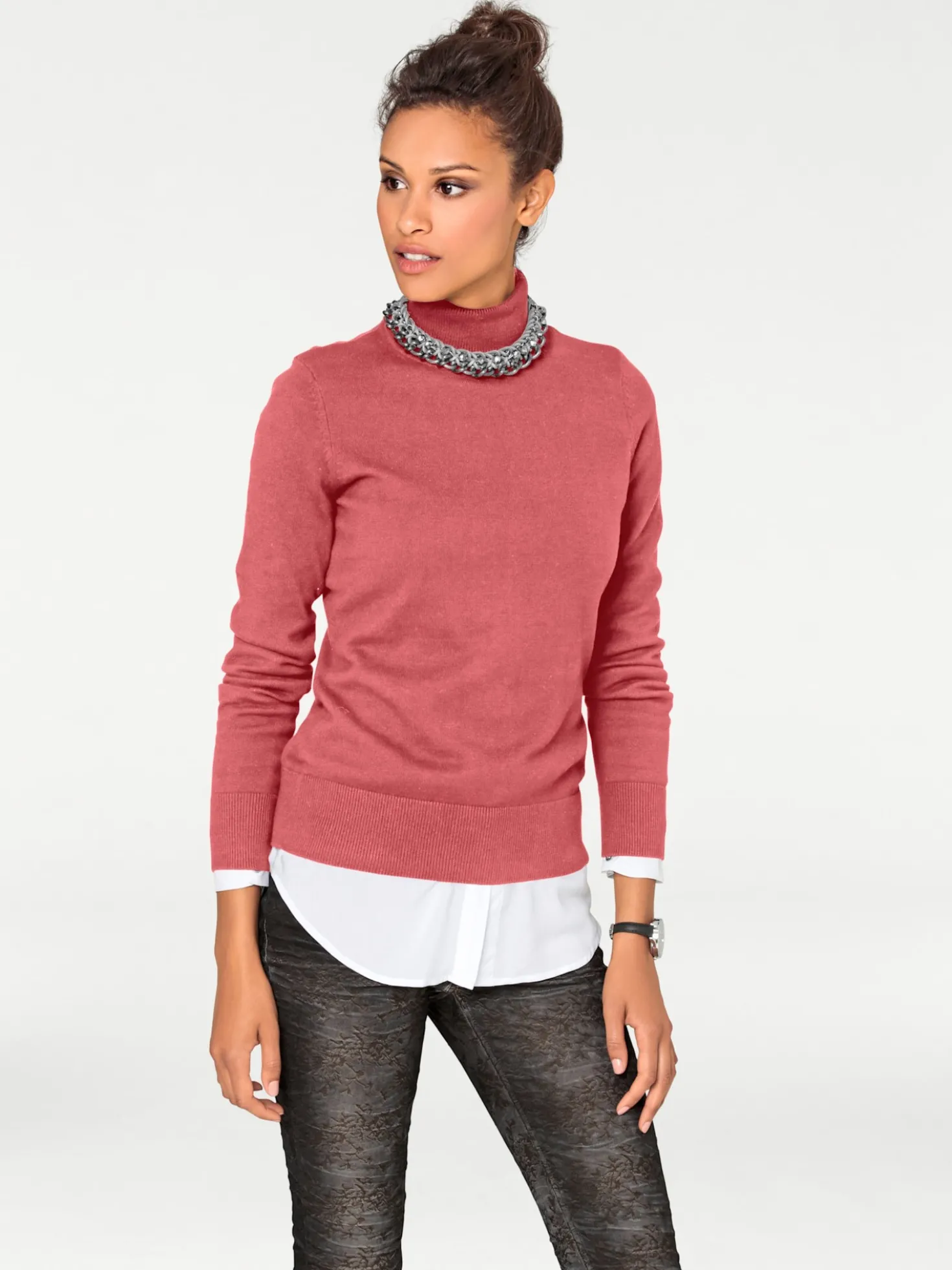 Rollkragenpullover in Feinstrick-Qualität