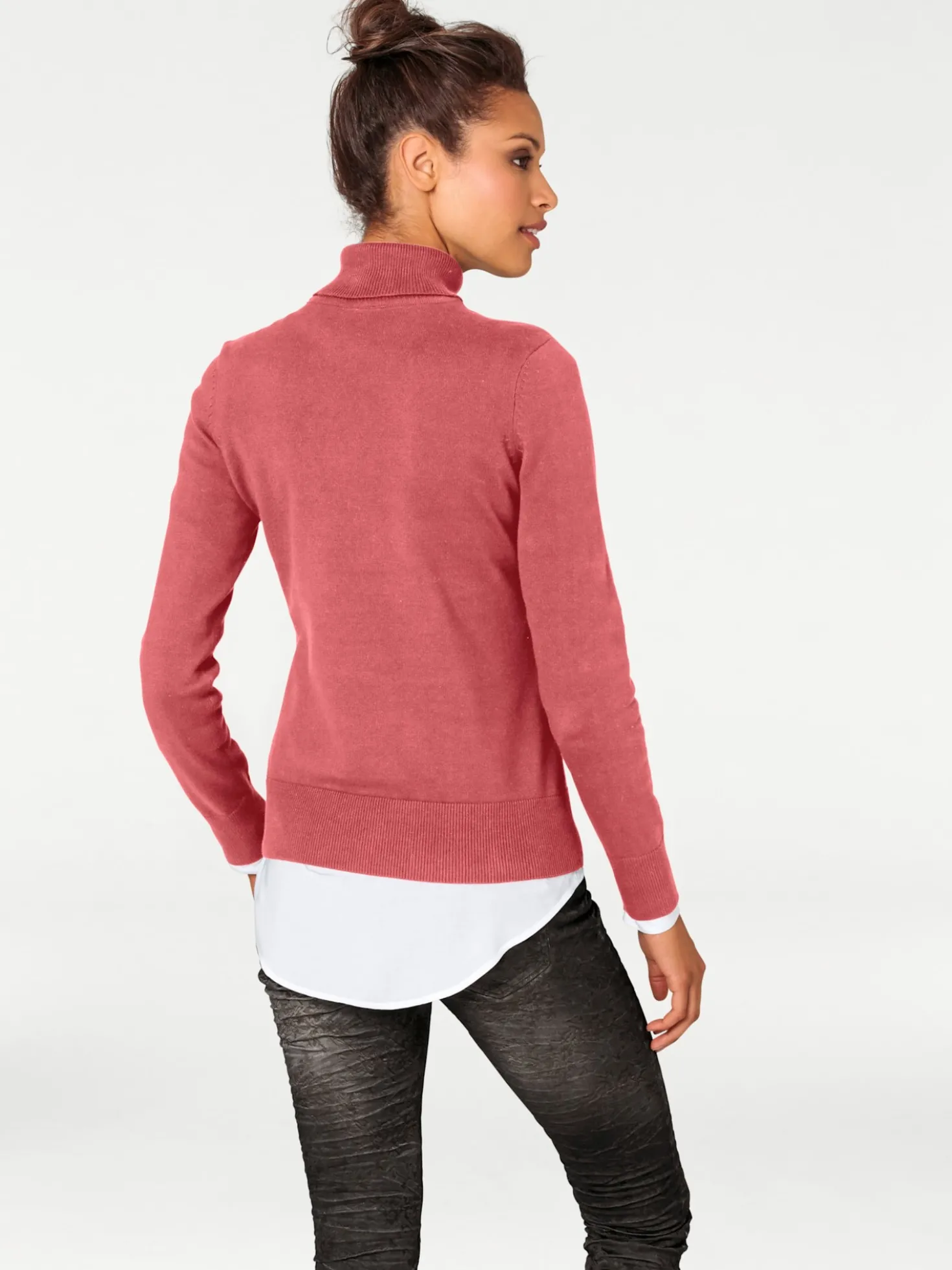 Rollkragenpullover in Feinstrick-Qualität