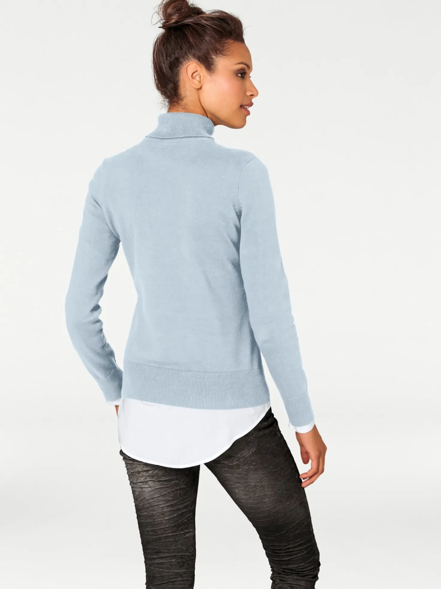 Rollkragenpullover in Feinstrick-Qualität