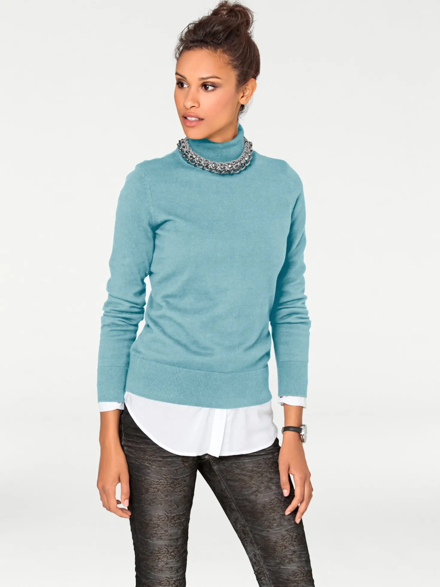 Rollkragenpullover in Feinstrick-Qualität
