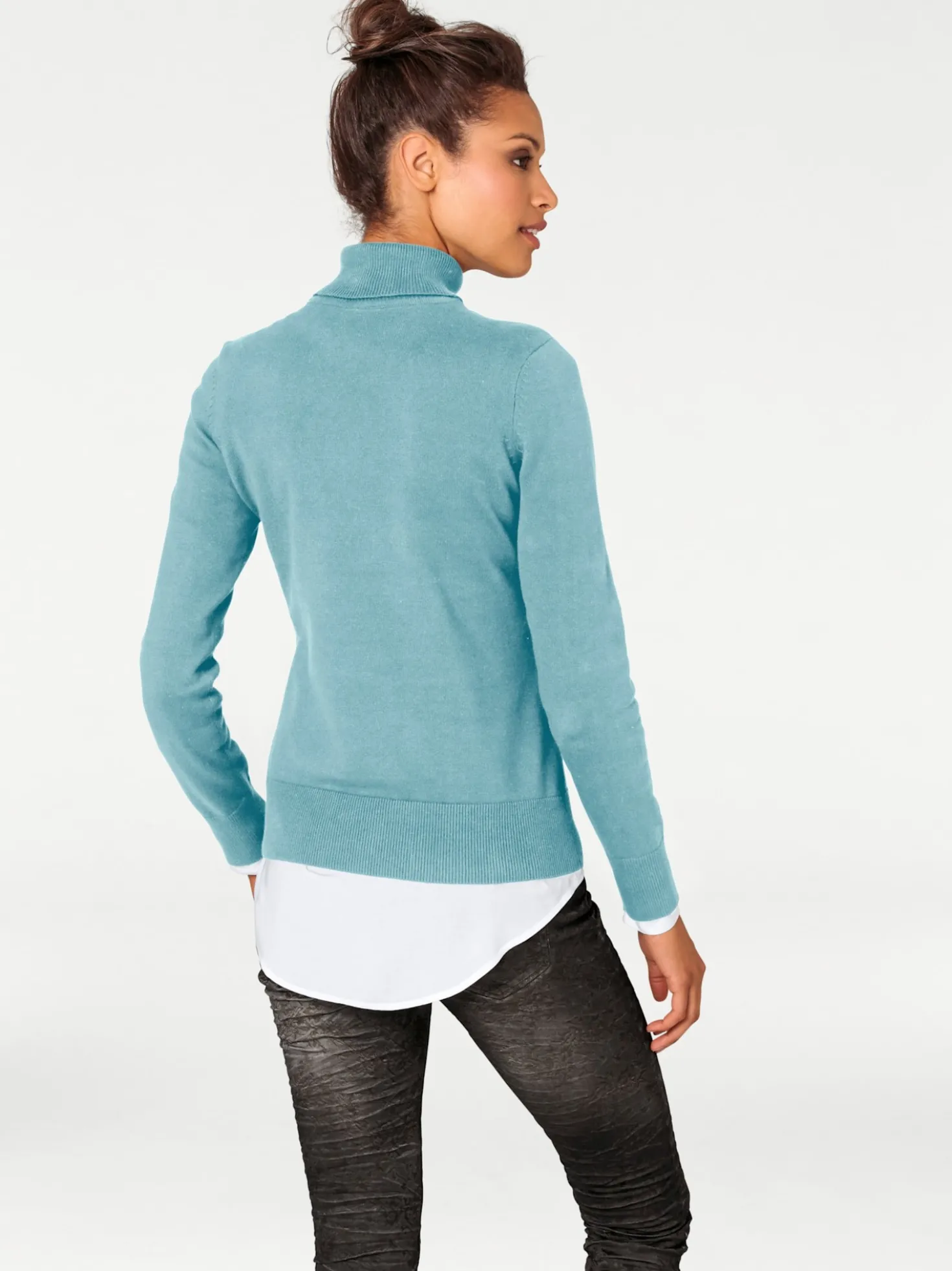 Rollkragenpullover in Feinstrick-Qualität