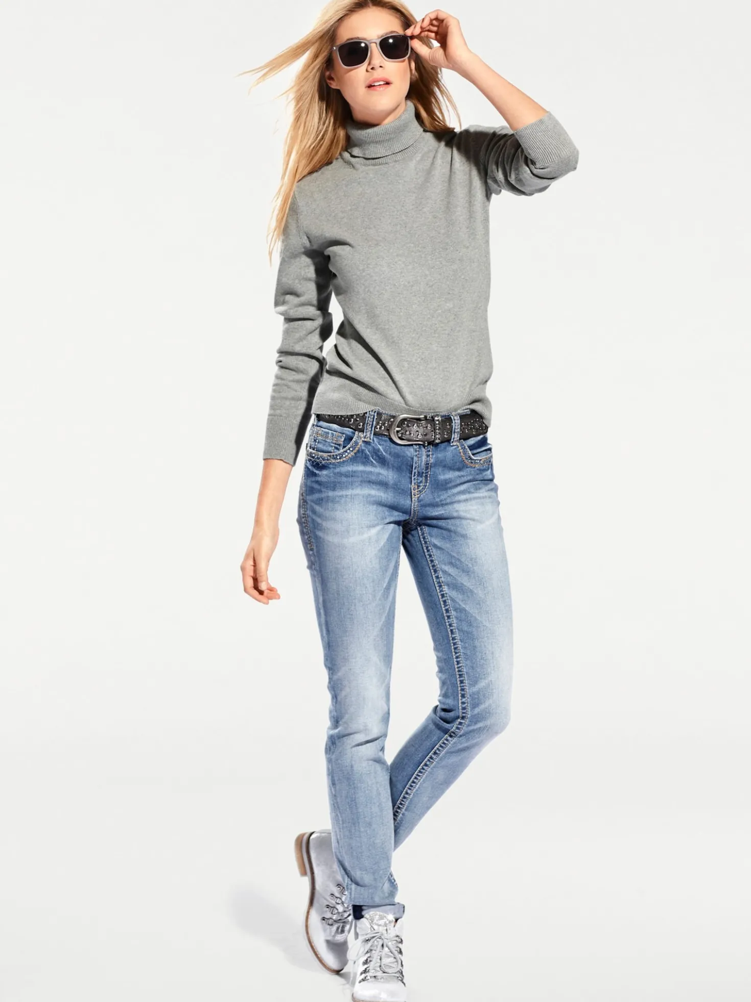 Rollkragenpullover in Feinstrick-Qualität