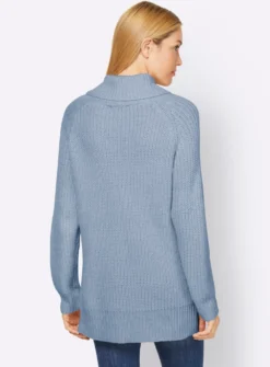 Rollkragenpullover mit aufwendigem Strickmuster