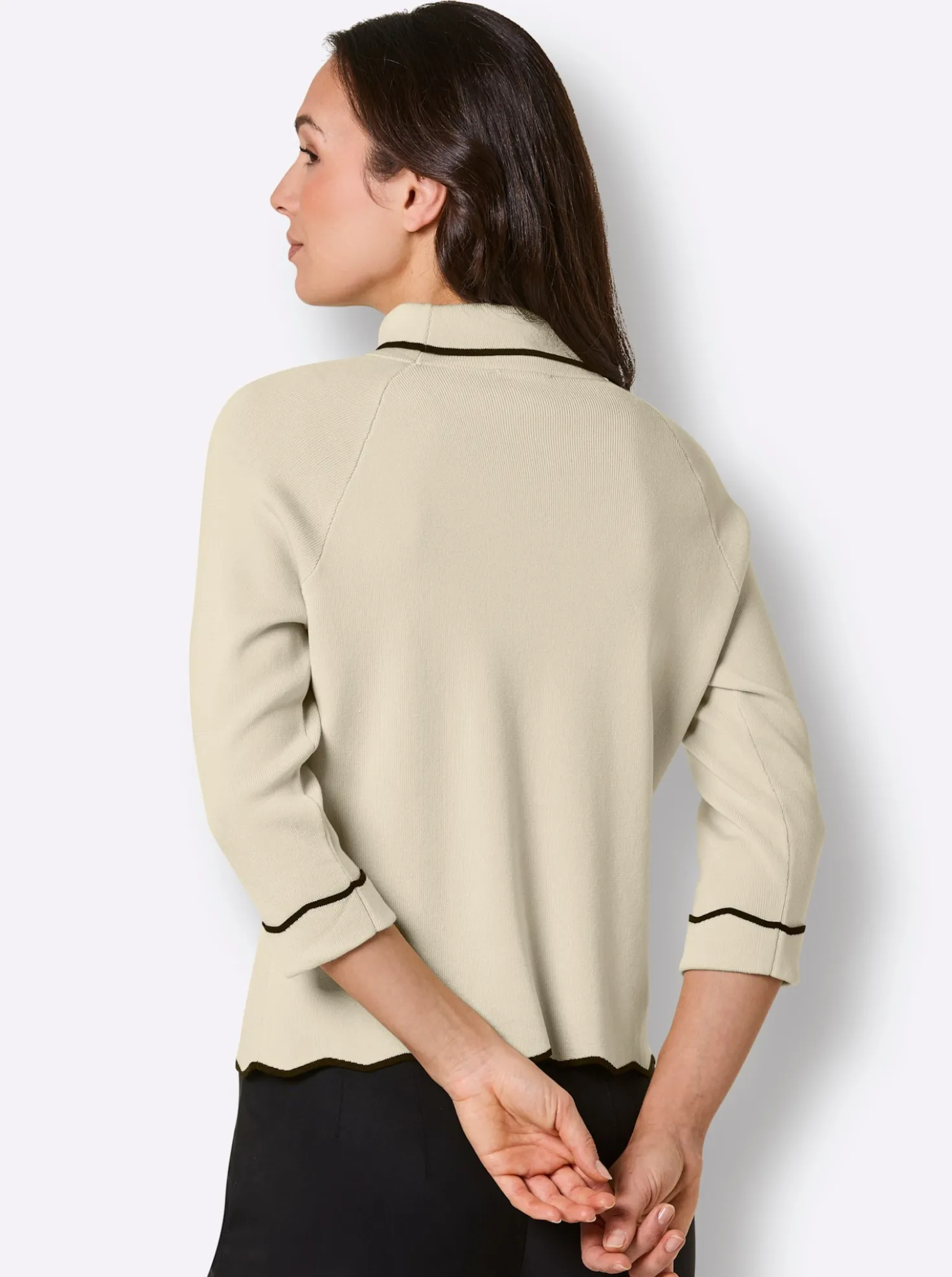 Rollkragenpullover mit gewellte Abschlüssen