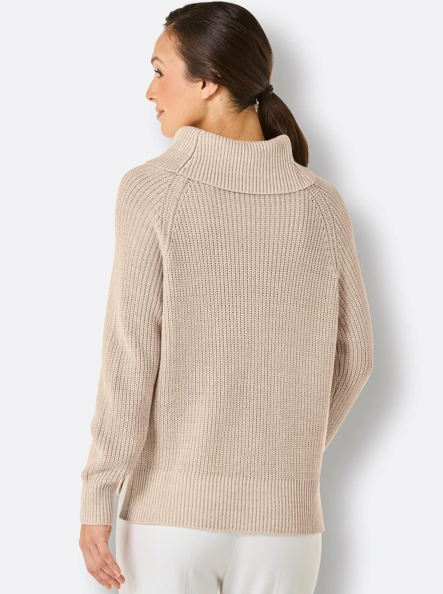 Rollkragenpullover mit Raglan-Ärmel