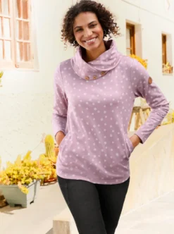 Rollkragenshirt mit Schneeflocken bedruckt