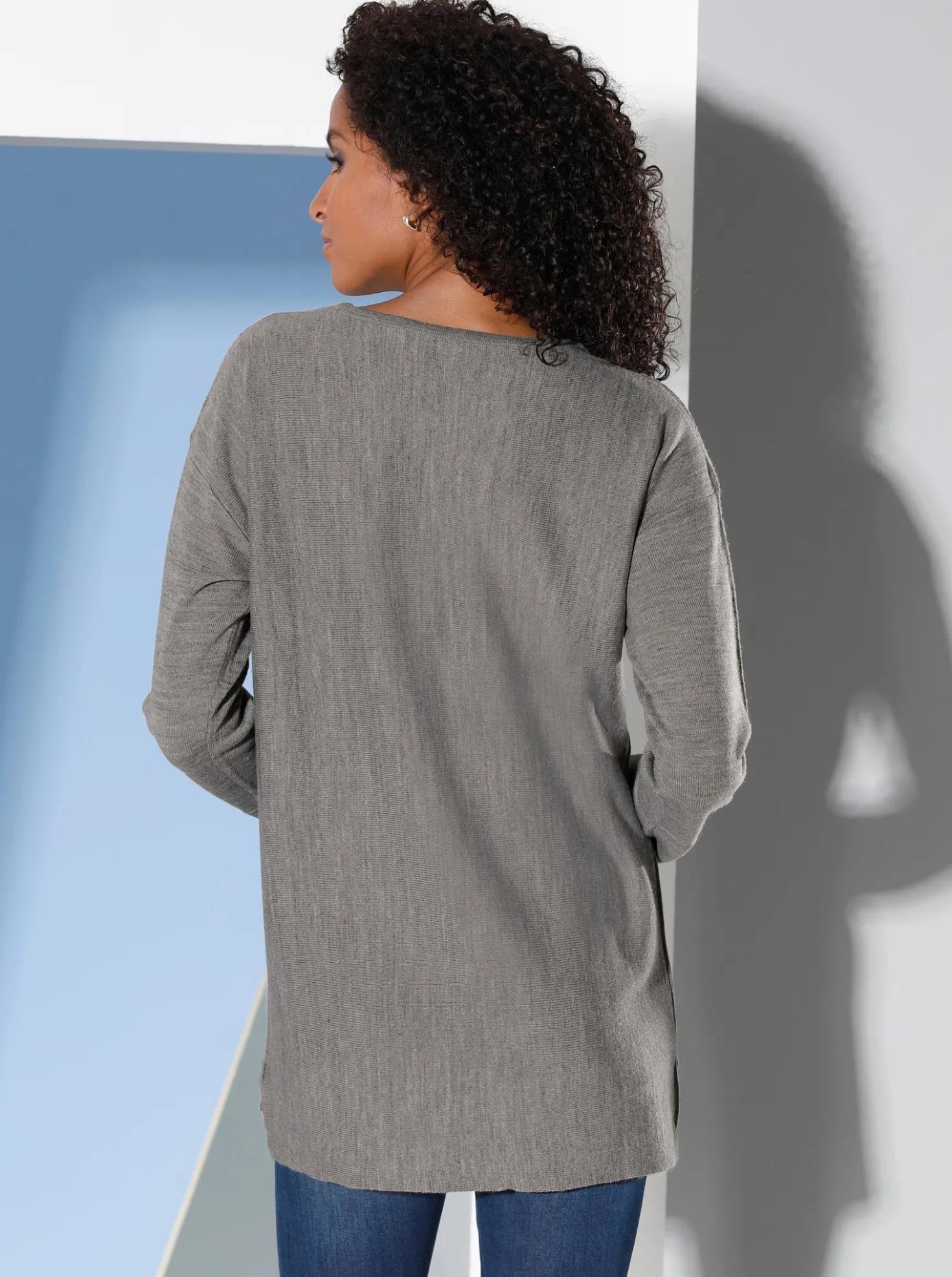 Rundhalspullover mit Ripp-Details