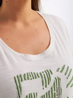 Rundhalsshirt mit abstraktem Frontprint