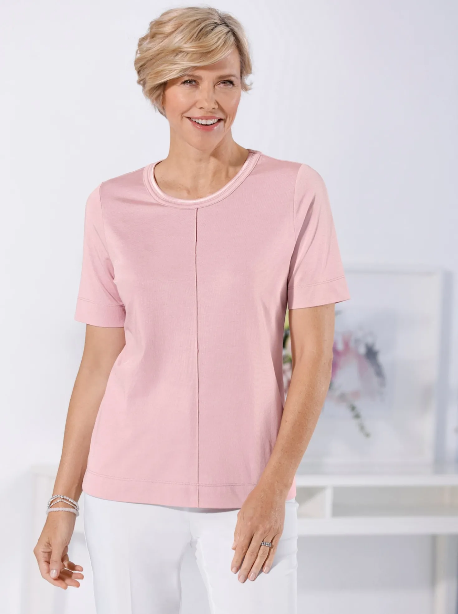 Rundhalsshirt Mit Biese, vorne