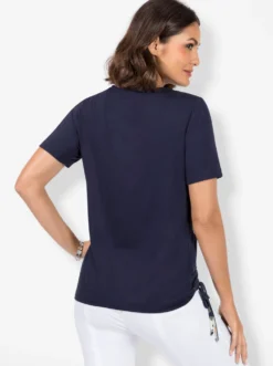 Rundhalsshirt mit Bindebändchen