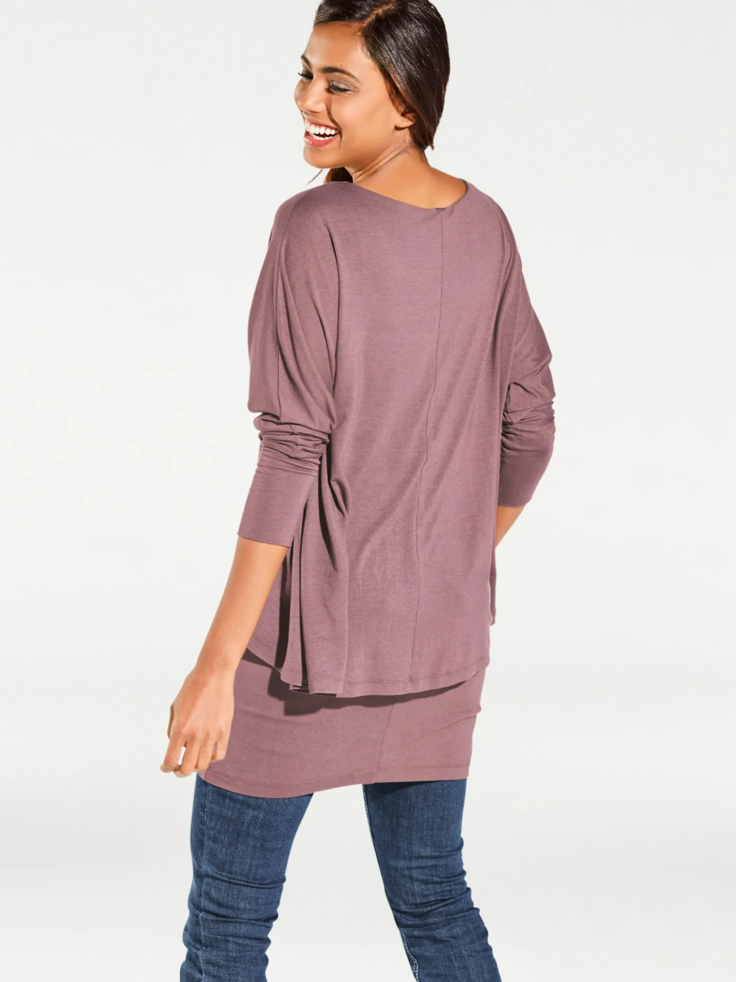 Rundhalsshirt mit Fledermaus-Ärmeln