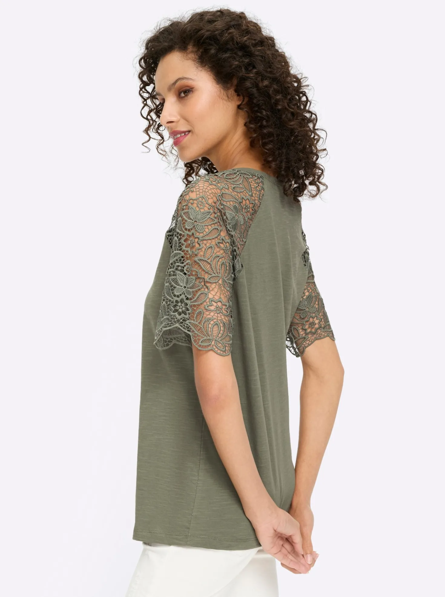 Rundhalsshirt mit Spitze