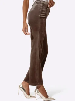 Samthose in weicher Qualität