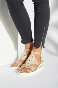 Sandalette