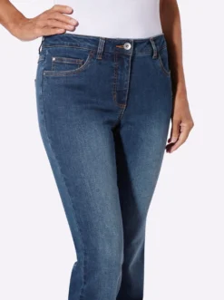 Schlagjeans in 5-Pocket-Form