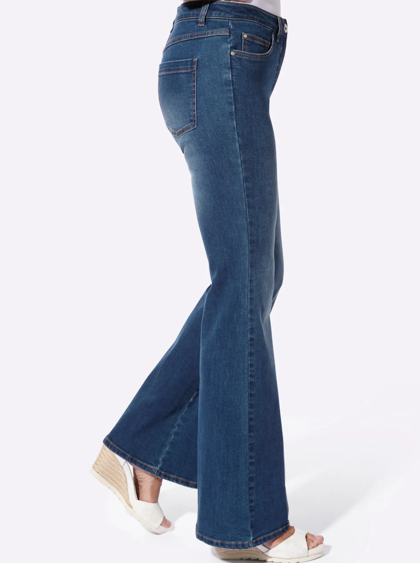 Schlagjeans in 5-Pocket-Form