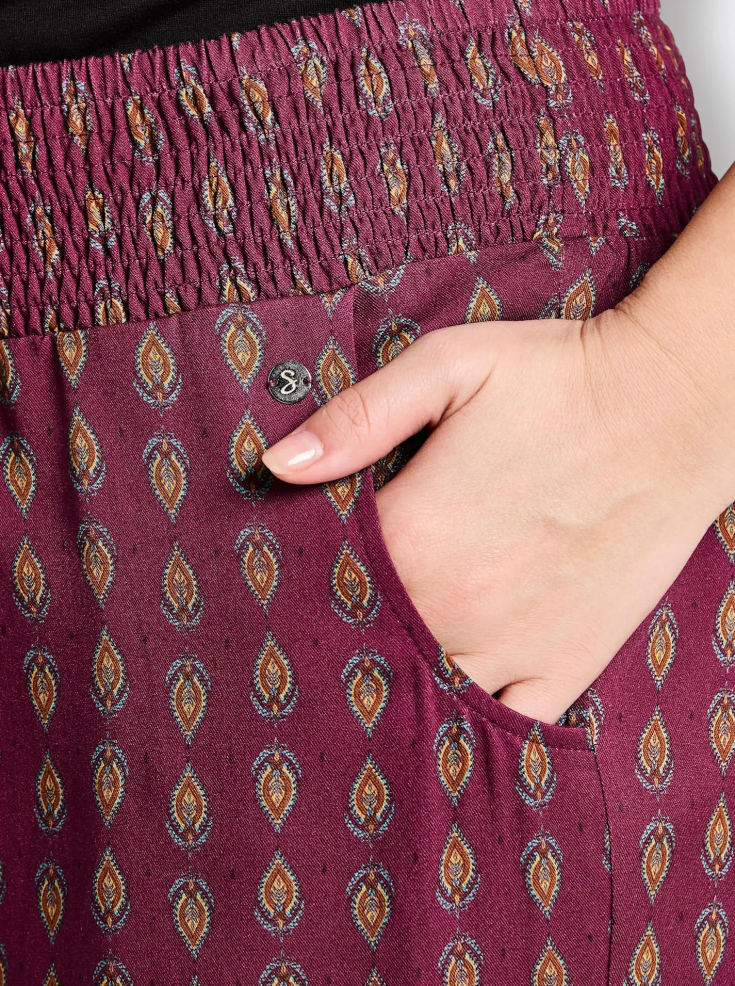 Schlupfhose mit Alloverprint