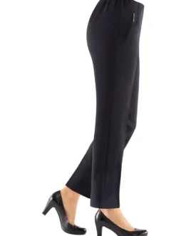 Schlupfhose mit Bügelfalten