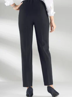 Schlupfhose mit Bügelfalten