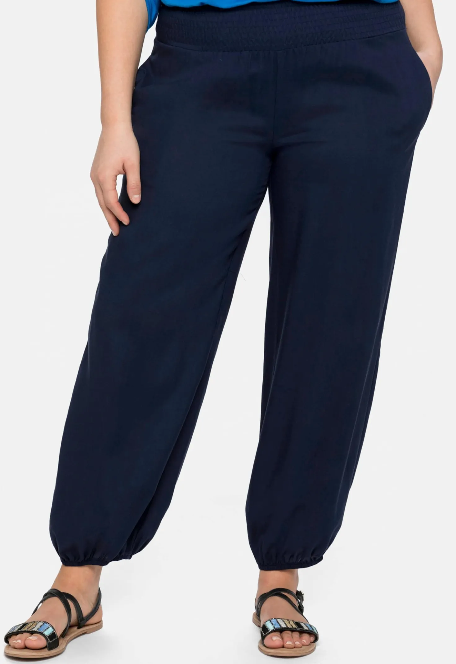 Schlupfhose mit Smokbund, weite Form