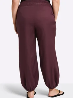 Schlupfhose mit Smokbund, weite Form