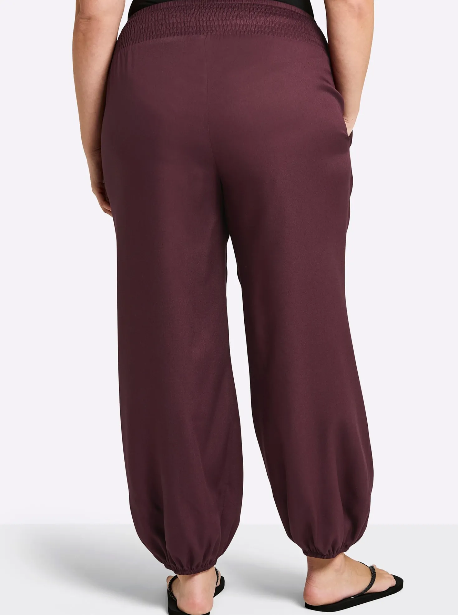 Schlupfhose mit Smokbund, weite Form