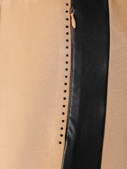 Schlupfhose mit Streifen in Leder-Optik