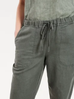 Schlupfhose mit weitem Bein