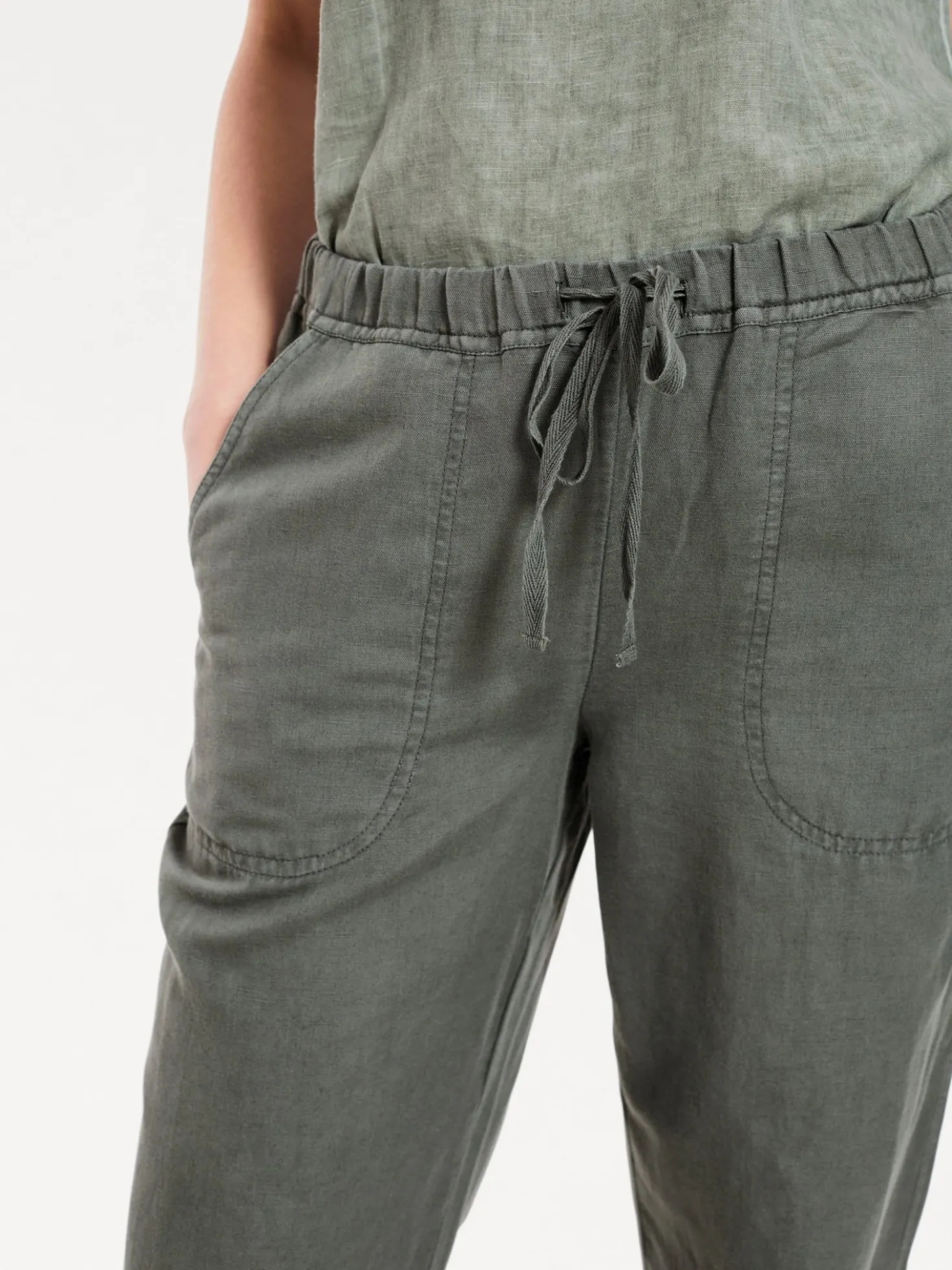 Schlupfhose mit weitem Bein