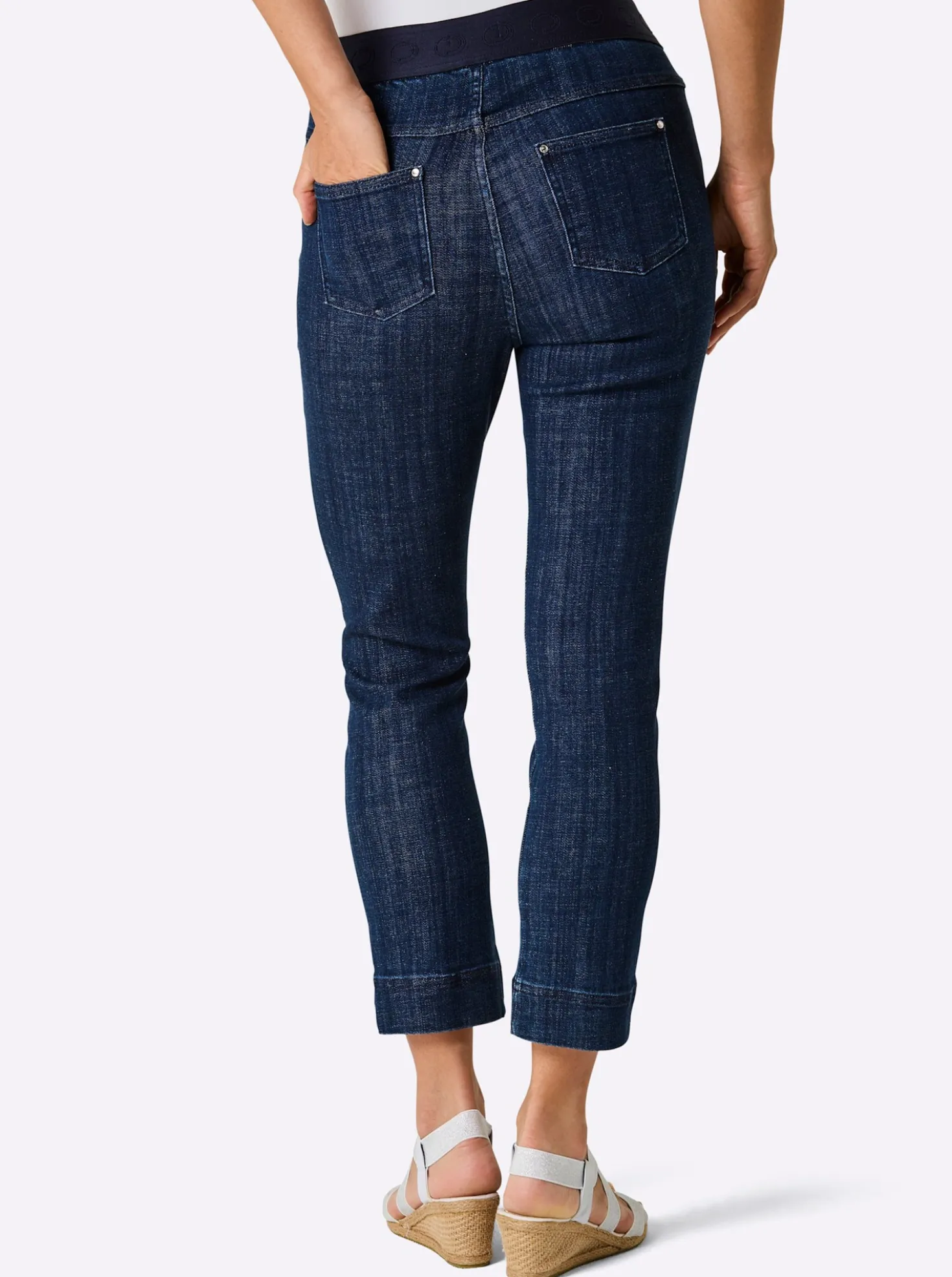 Schlupfjeans im Materialmix mit Baumwolle und Lyocell
