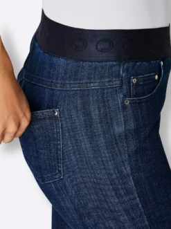 Schlupfjeans im Materialmix mit Baumwolle und Lyocell