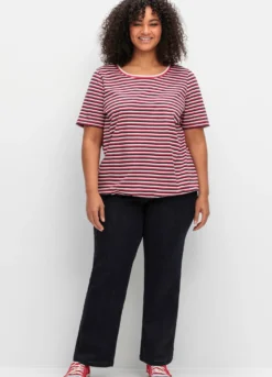 Schlupfjeans mit durchgehend weitem Bein