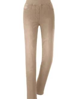 Schlupfjeans mit geripptem Strick-Dehnbund