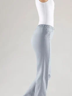 Schlupfjeans mit Rundum-Dehnbund
