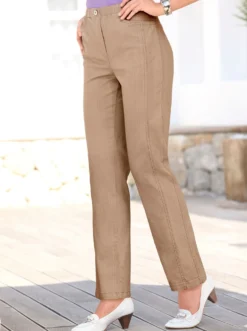 Schlupfjeans mit Rundum-Dehnbund