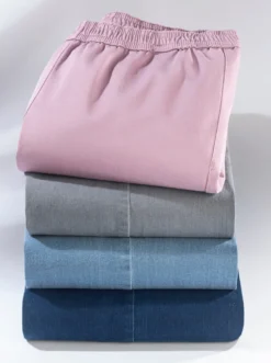 Schlupfjeans mit weitem Bein