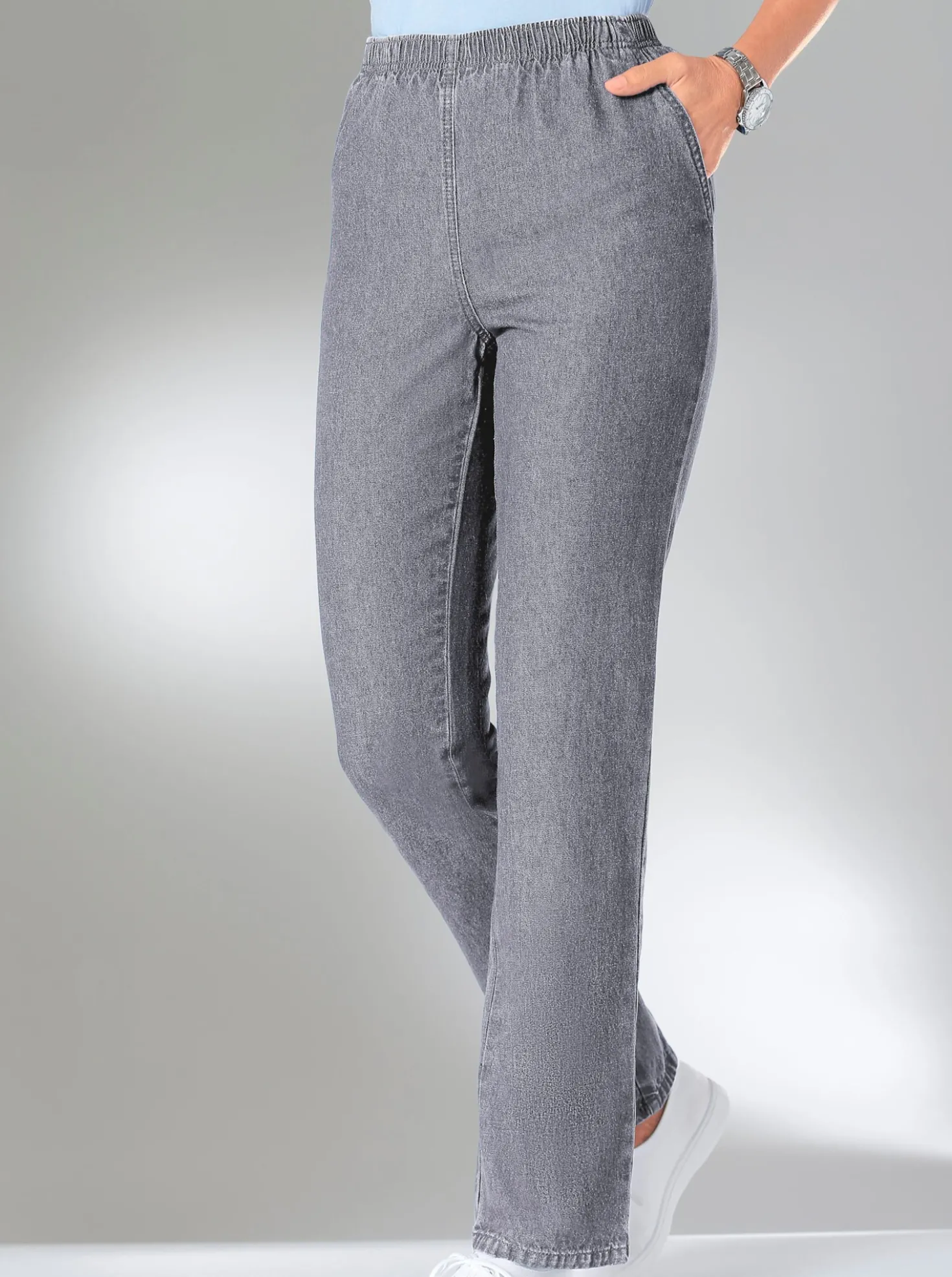 Schlupfjeans mit zwei Seitentaschen