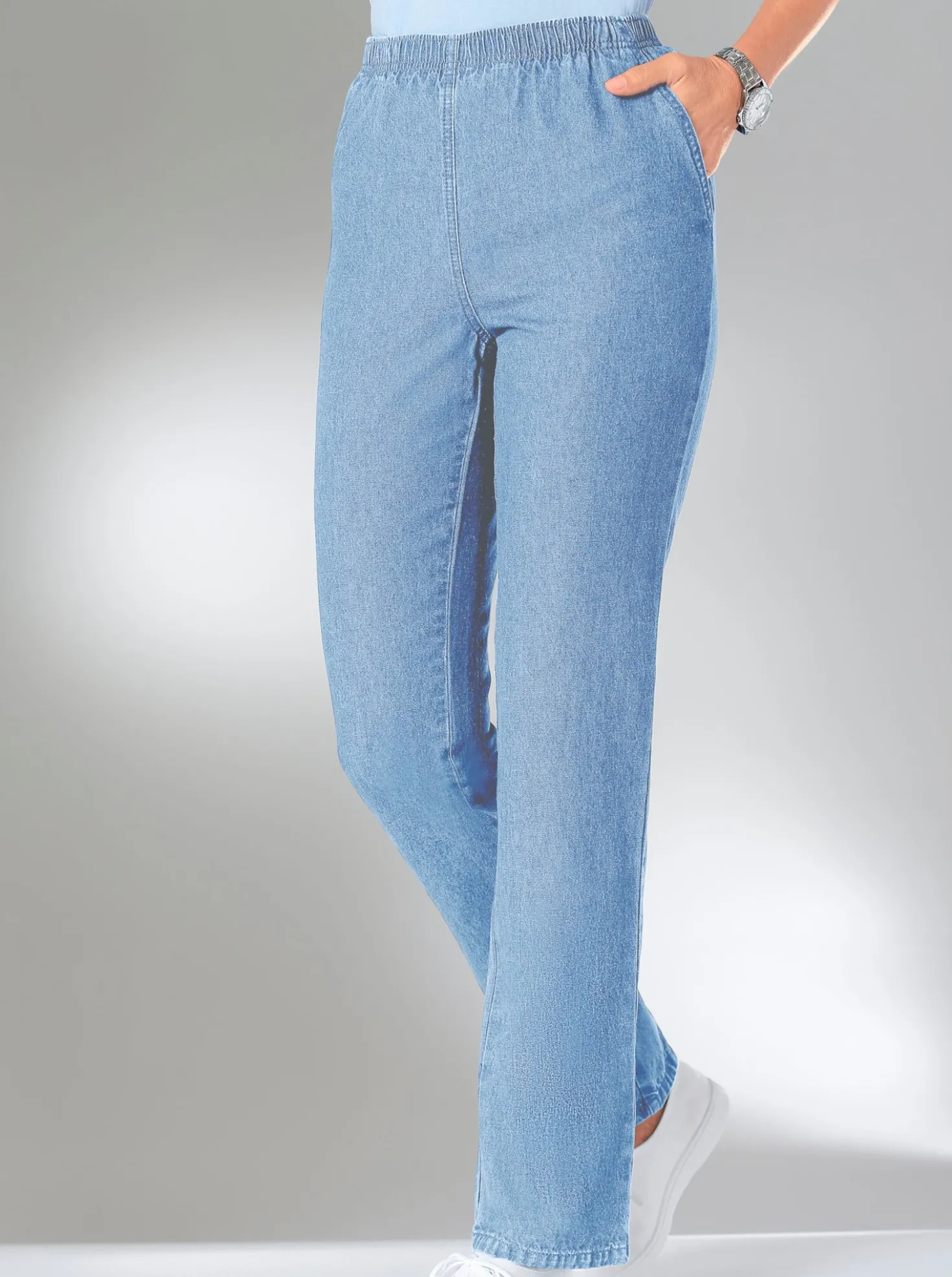 Schlupfjeans mit zwei Seitentaschen