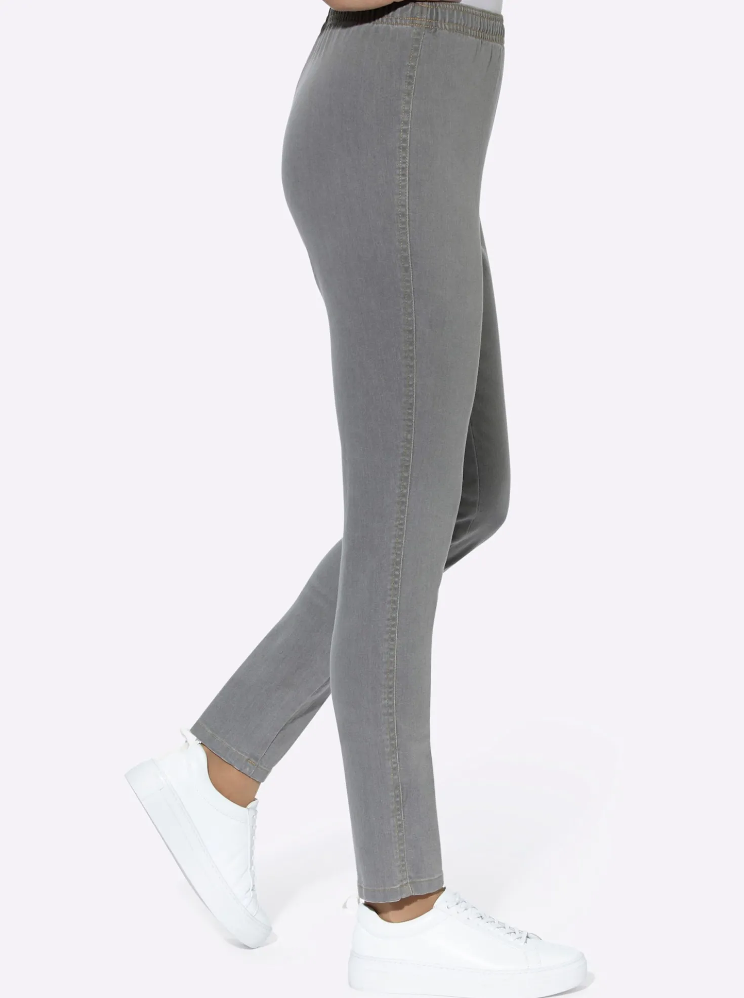 Schlupfjeans schmal geschnitten