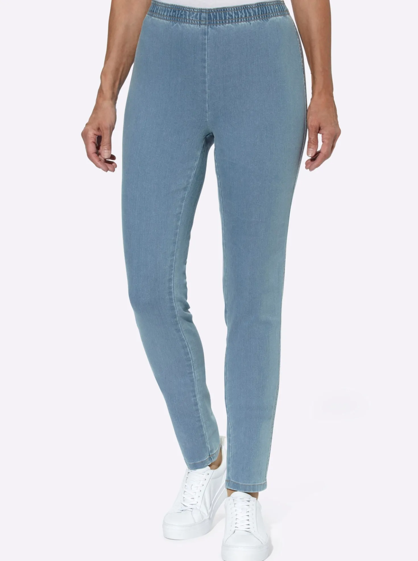 Schlupfjeans schmal geschnitten