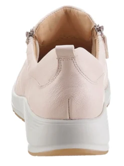 Schnürschuh