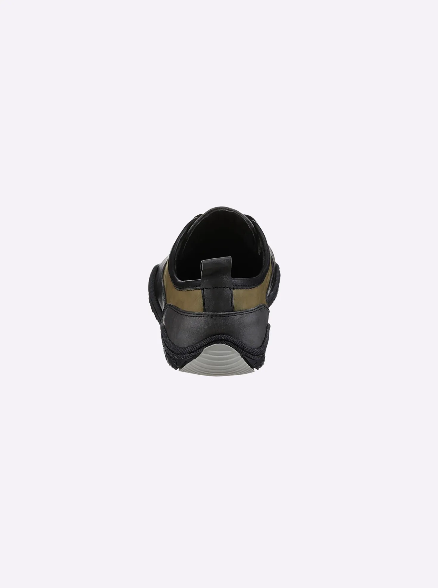 Schnürschuh mit flexibler Laufsohle