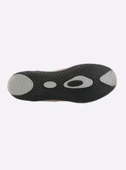 Schnürschuh mit flexibler Laufsohle