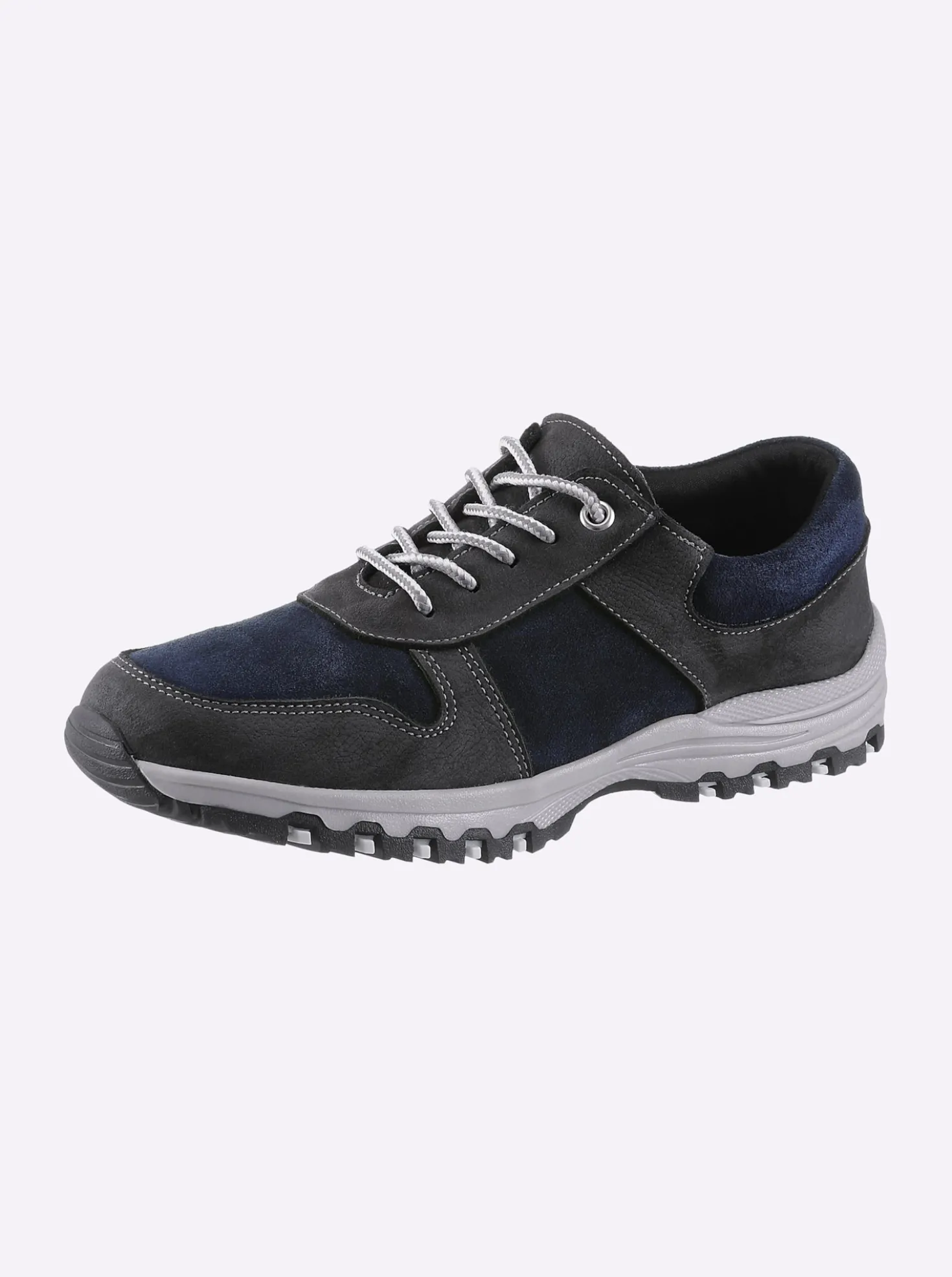Schnürschuh mit Nubukleder