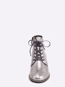 Schnürstiefelette