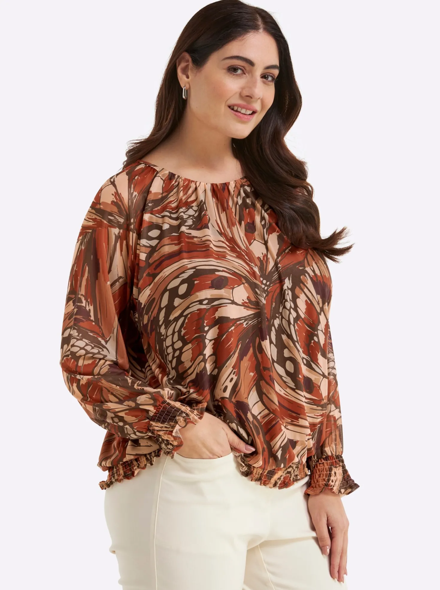 Shirt aus Mesh, mit Schmetterlingsprint