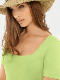 Shirt aus Rippenware