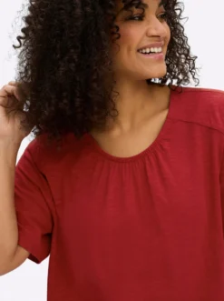 Shirt in A-Linie, mit Blütenprint am Saum